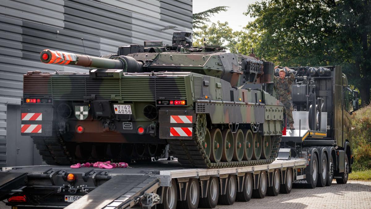 tanc-german-leopard2_97275600