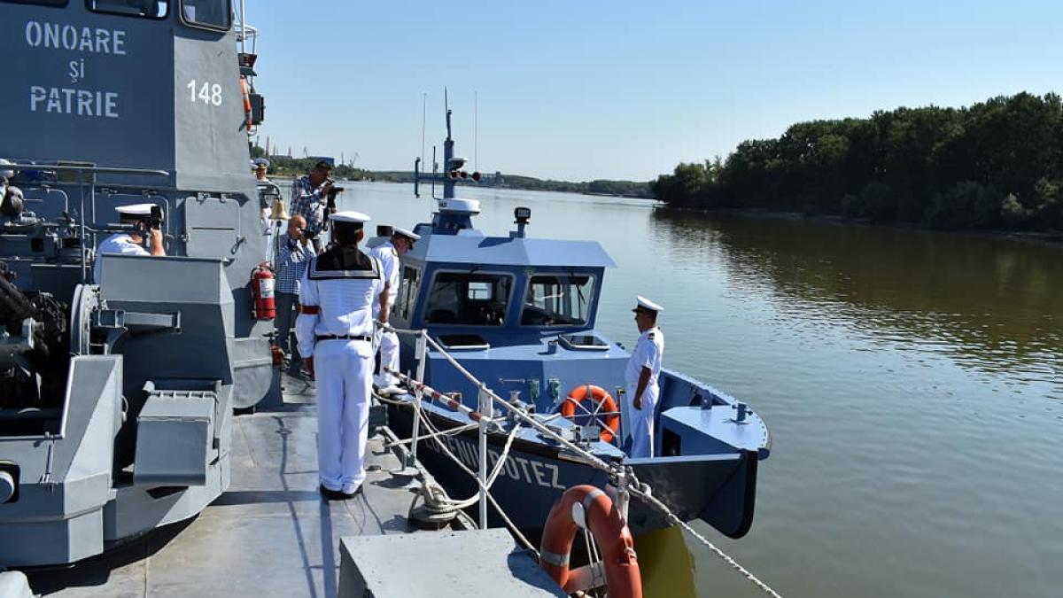 eugeniu-botez-salupa-romania-dunare_11506100