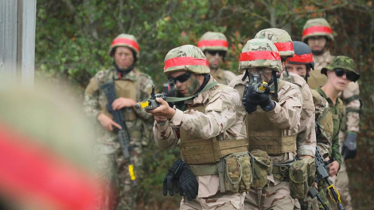 militari-ucraineni-armata_83797100