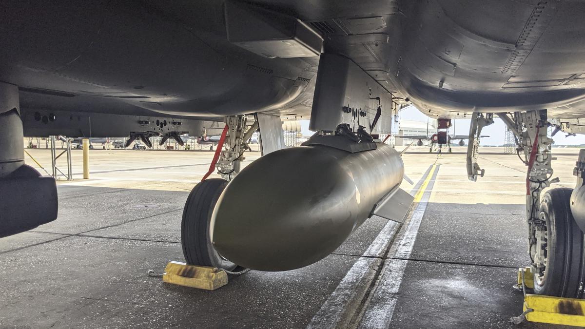 gbu-72-bomba-sua-antibuncar_93187100