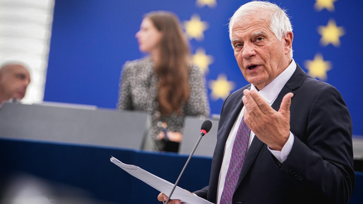 borrell---flickr--cc-by-4-0----european-union-2022--source---ep-1_30427000