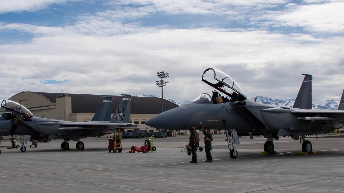 avioane-f-15ex-sursa-foto-us-air-force_13726800