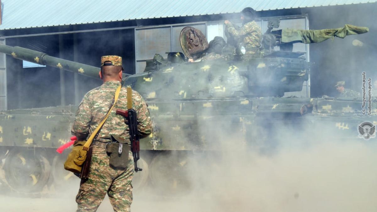 armenia-armata_37422400