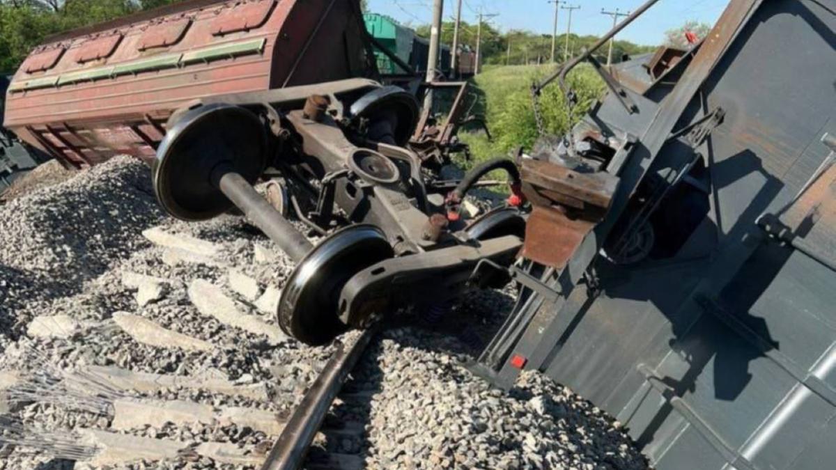 tren-deraiat-la-semfiropol_91836500