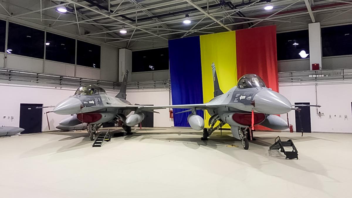România voia să cumpere 32 avioane F-16 Block 52 noi. Adevărul e că printr-o întâmplare fericită s-au găsit bani chiar și pentru „planul B”