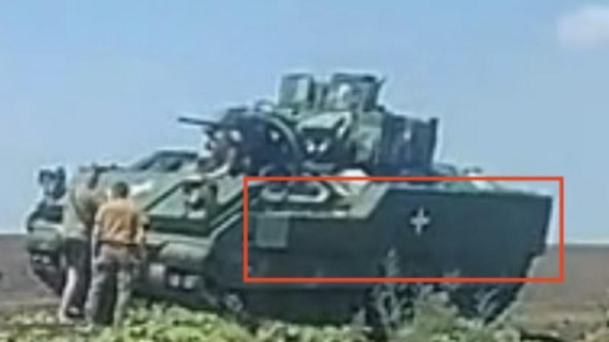 Vehiculele de luptă Bradley, utilizate de Forțele Armate ale Ucrainei, au primit blindaj reactiv BRAT (Foto/Video)