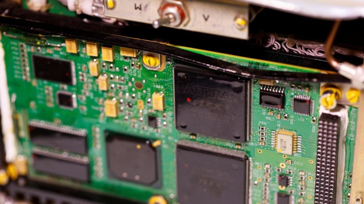 componente-utilizate-in-industria-militara_36227500