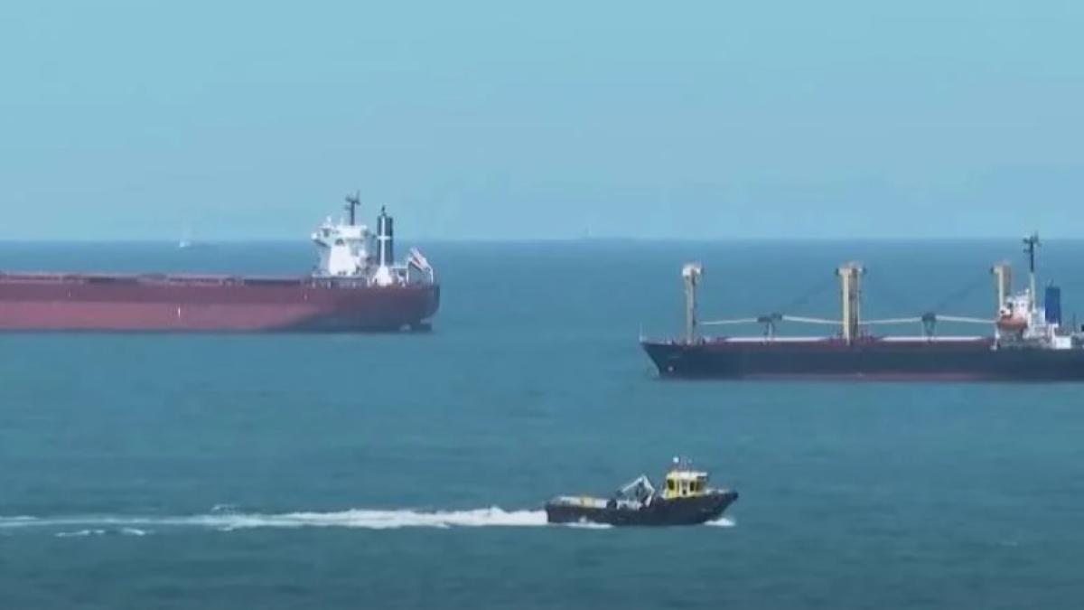 nave-marea-neagra_27790400