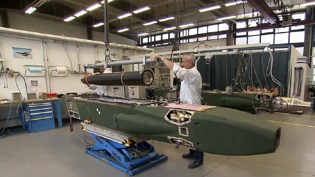 racheta-germana-taurus_26061000