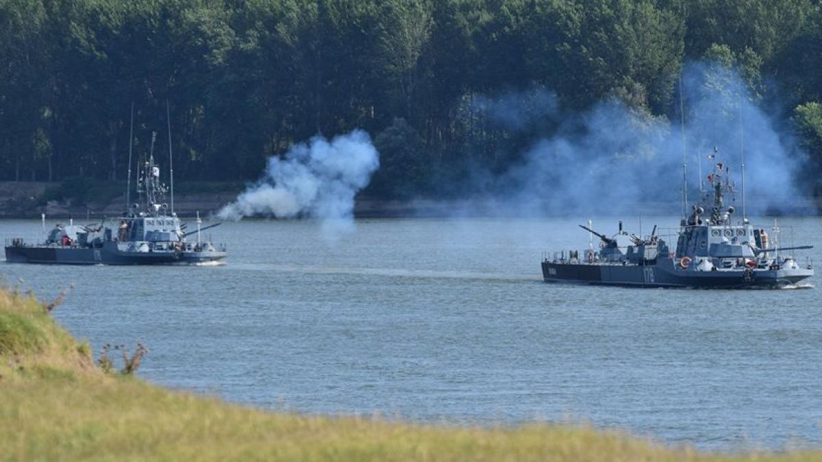 tragere_dunare_nave_35651900