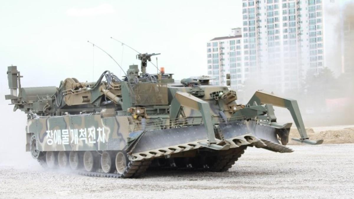 vehicul-blindat-de-geniu-k600-kcev_53363000