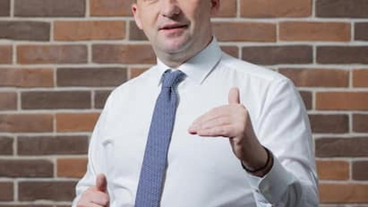 Începe bătălia pentru Chișinău. Vadim Brînzaniuc, candidat la primăria Capitalei R. Moldova, la Obiectiv EuroAtlantic la DefenseRomania