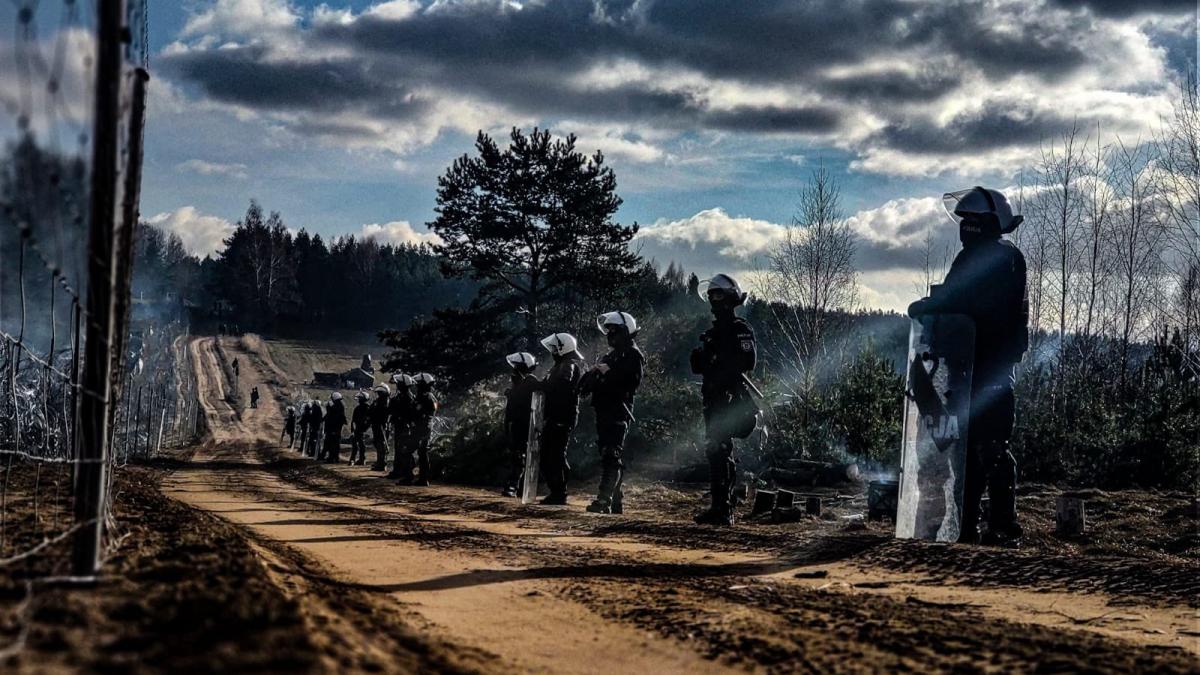 polonia-migranti-politie_96950700