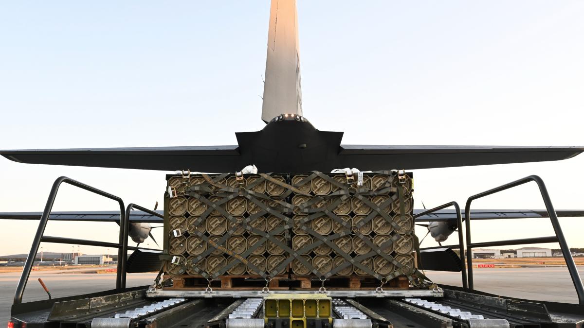 1-munitie-ucraina_00567600