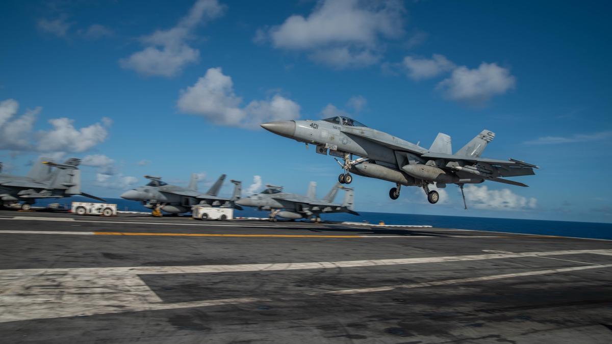 portavion_uss_ronald_reagan_56592400