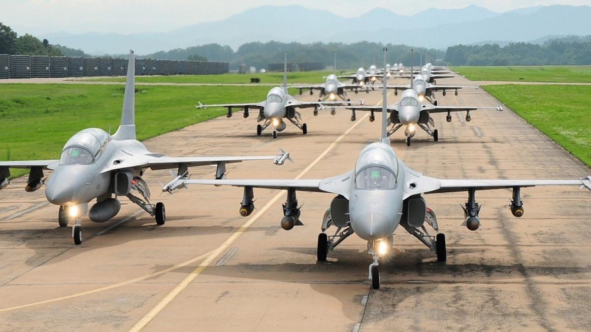 avioane-de-antrenament-coreea-de-sud_43876100