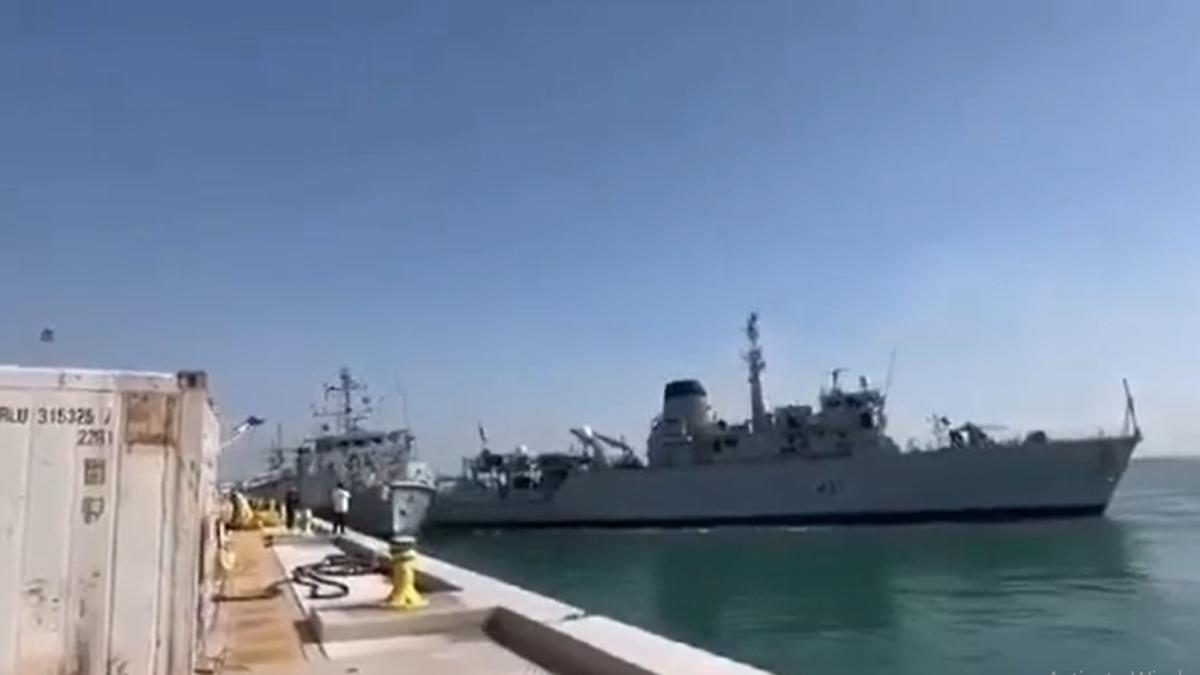 Două nave britanice vânătoare de mine s-au ciocnit (Video). În urma unei defecțiuni HMS Chiddingfold a intrat în coliziune cu HMS Bangor