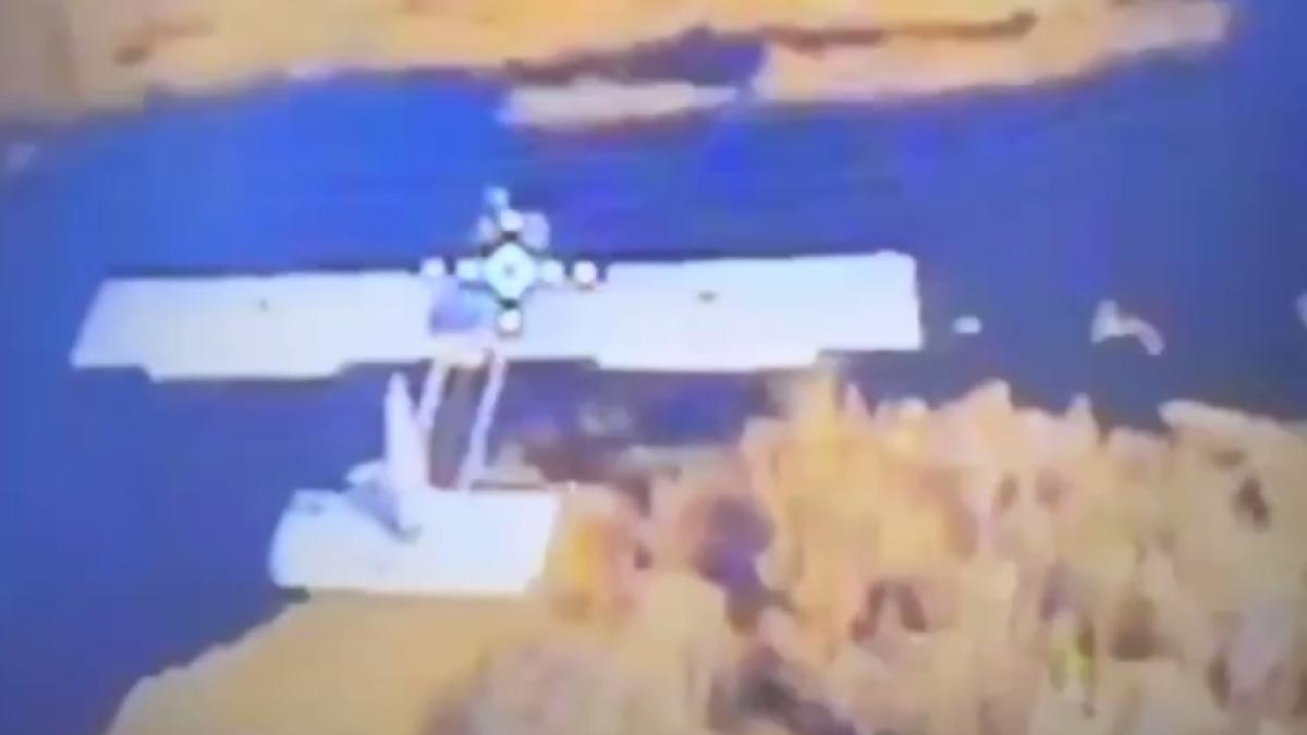 Războiul dronelor: Armata ucraineană a doborât un UAV rusesc, utilizând o dronă de tip FPV (Foto/Video)