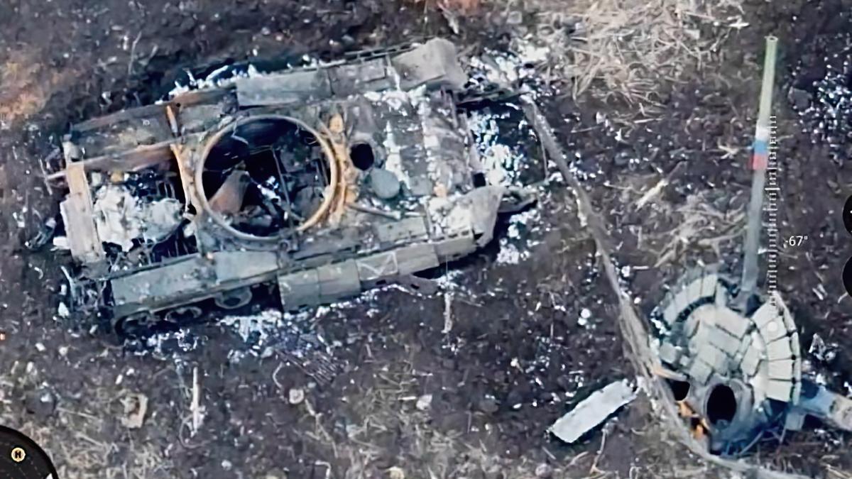 Lupta pentru apărarea oraşului Vugledar (Foto/Video): Armata ucraineană a distrus un grup blindat ofensiv rusesc