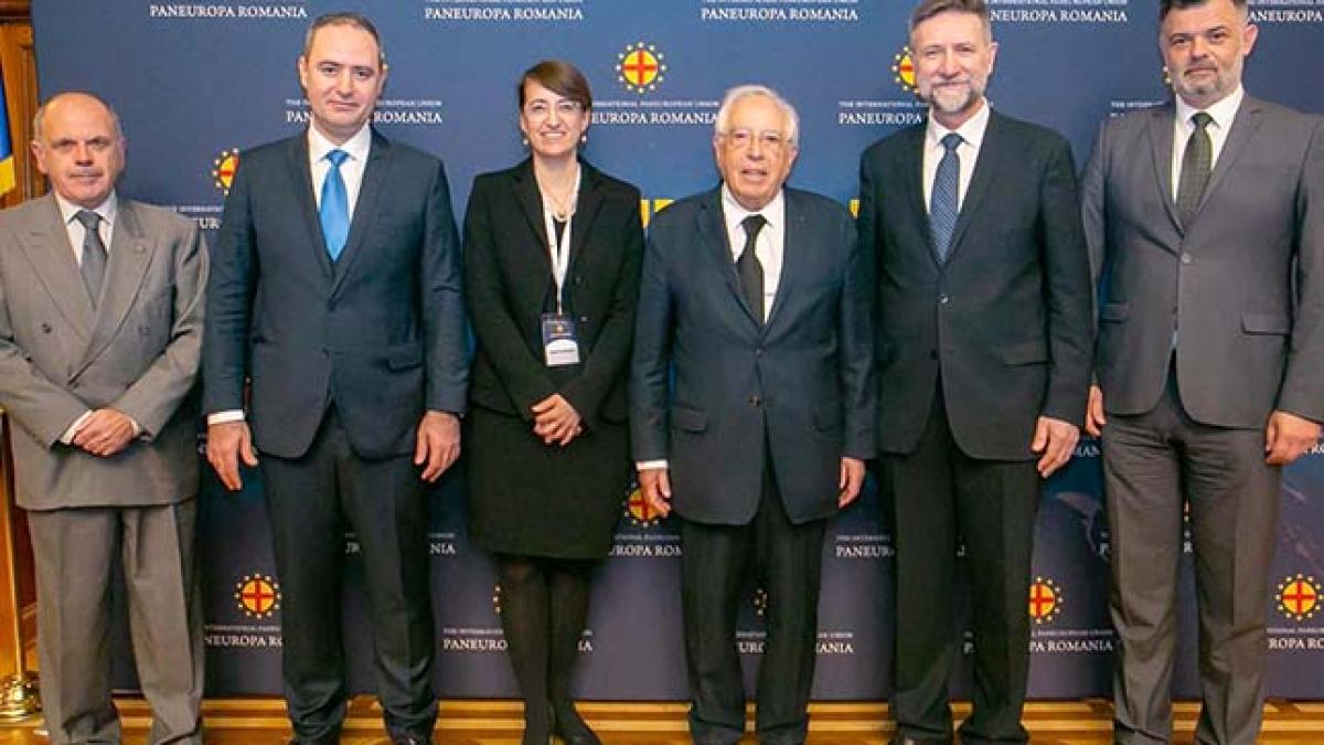 Alain Terrenoire și Pavo Barišić, președintele și secretarul general al Uniunii Internaționale Paneuropene fac radiografia Europei în prag de alegeri | Interviu DefenseRomania