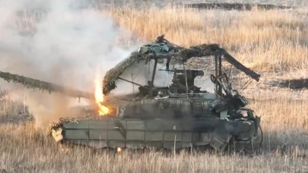 tanc-t-90-distrus-pe-frontul-din-ucraina_22362100