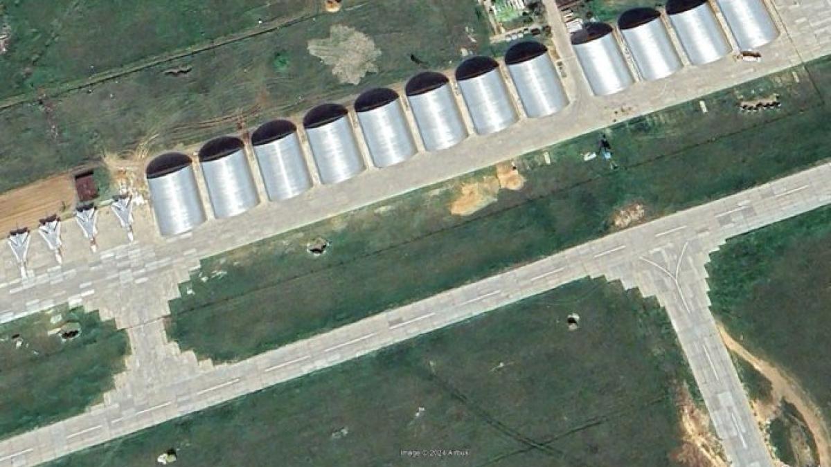 rusia-hangare-avioane_44432500