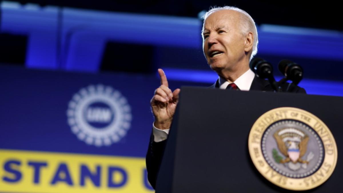 1-joe-biden-cauta-sustinerea-afro-americanilor-sunteti-motivul-pentru-care-donald-trump-este-un-invins_91605300_79040000