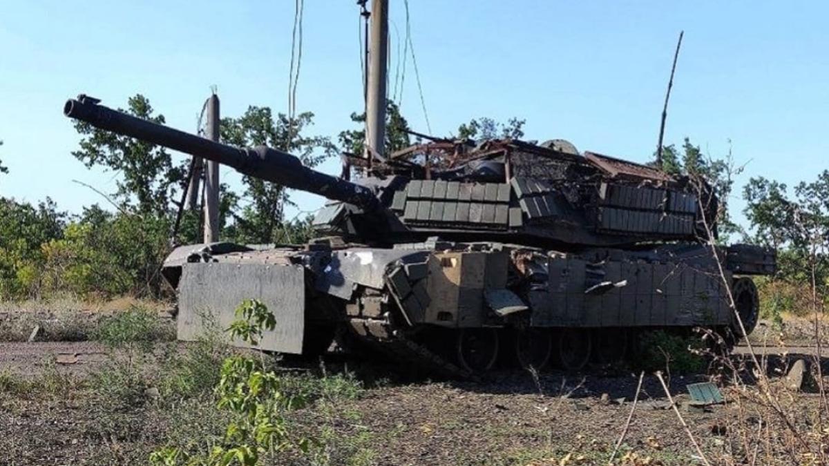 tanc-abrams-abandonat-de-ucraineni-pe-front_93108500