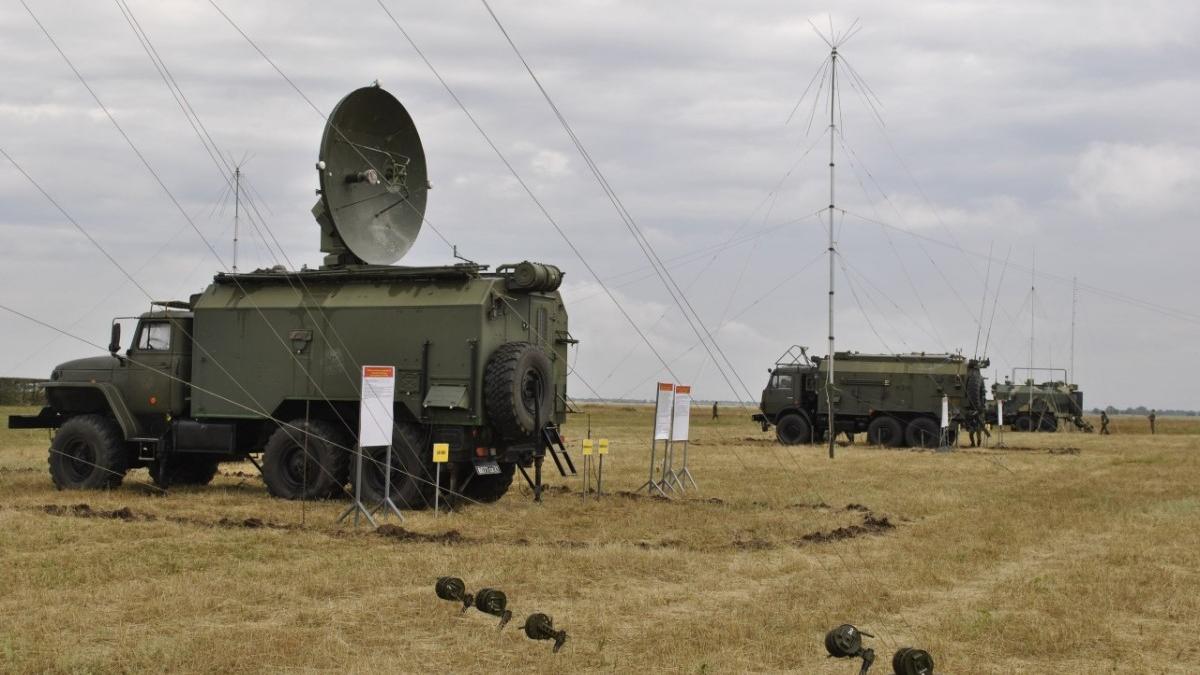 triada-rusia-sisteme-de-razboi-electronic_73338500