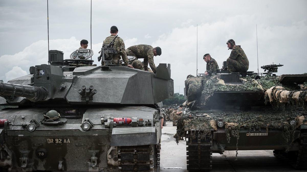 tancuri-challenger-2-si-leopard-2_92116700