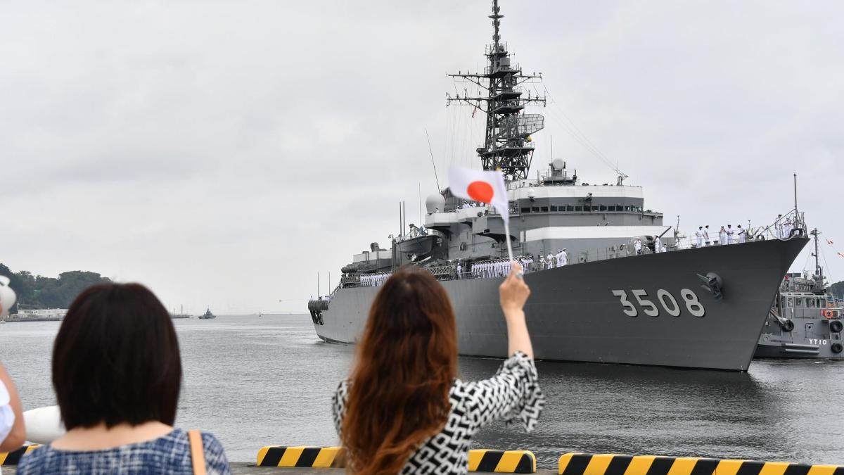 japonia-marina-nava_31632200