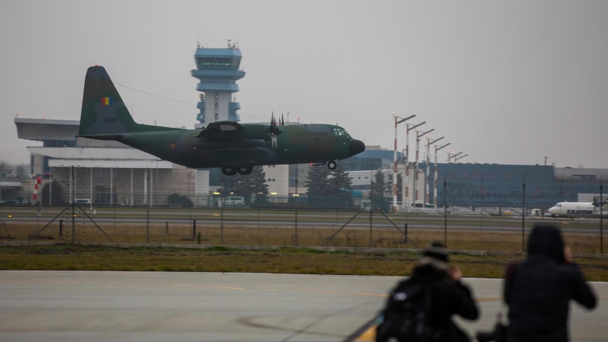 c-130-romania_54657800
