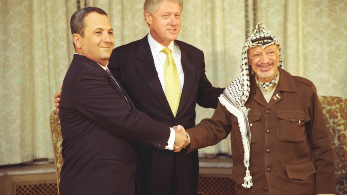 Bill Clinton: În 2000 Yasser Arafat m-a mințit. SUA și Israelul au oferit un stat palestinienilor, care inițial au acceptat oferta