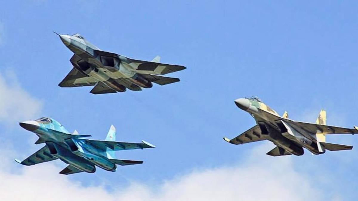 su-35-and-su-57_01653200