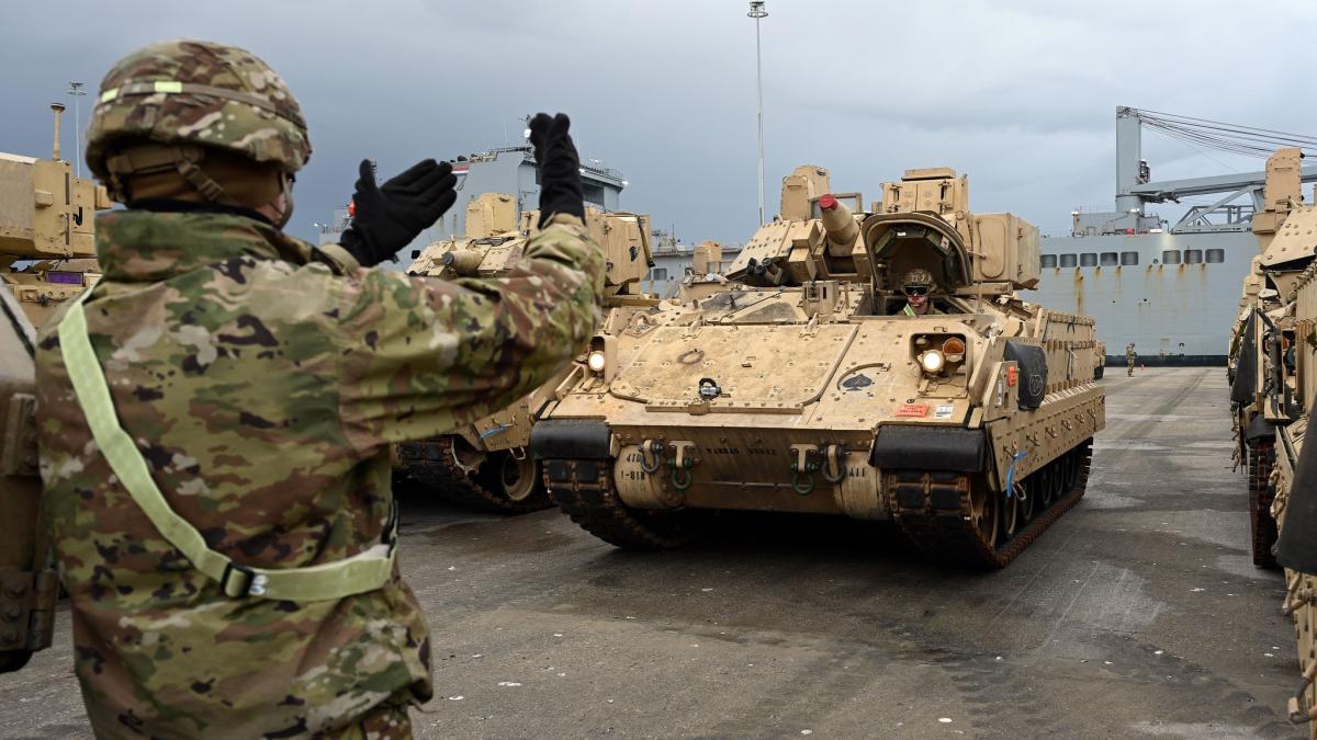 us-army-europe-facebook_41617900