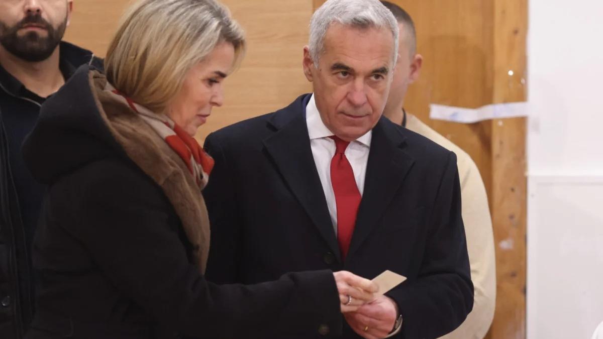 calin-georgescu_95994400