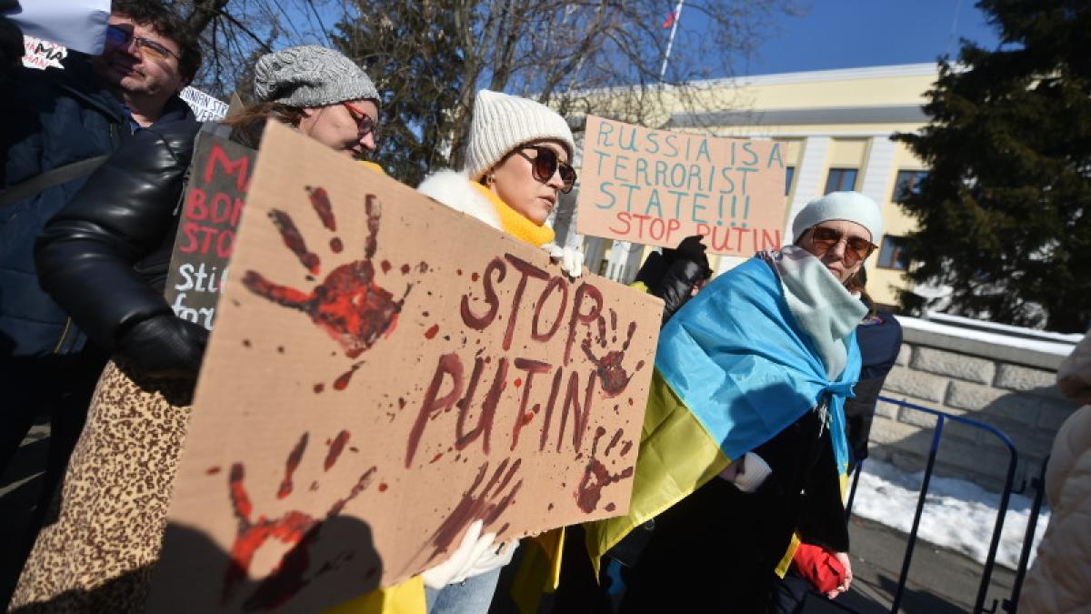 ambasada-ucraina-protest-rusia-razboi-putin-proapganda_88321000