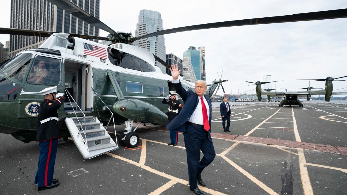 donald-trump_55360600