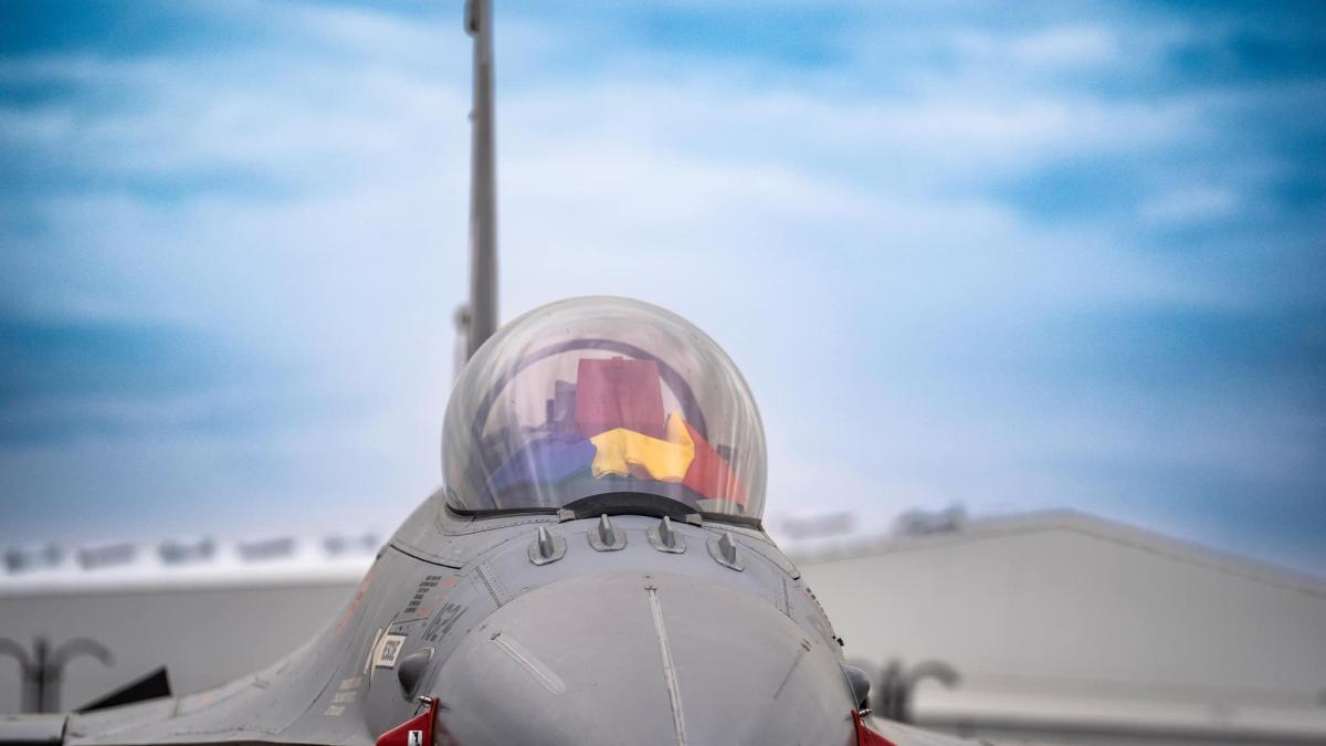 f-16-romania-campia-turzii-escadrila_01755200