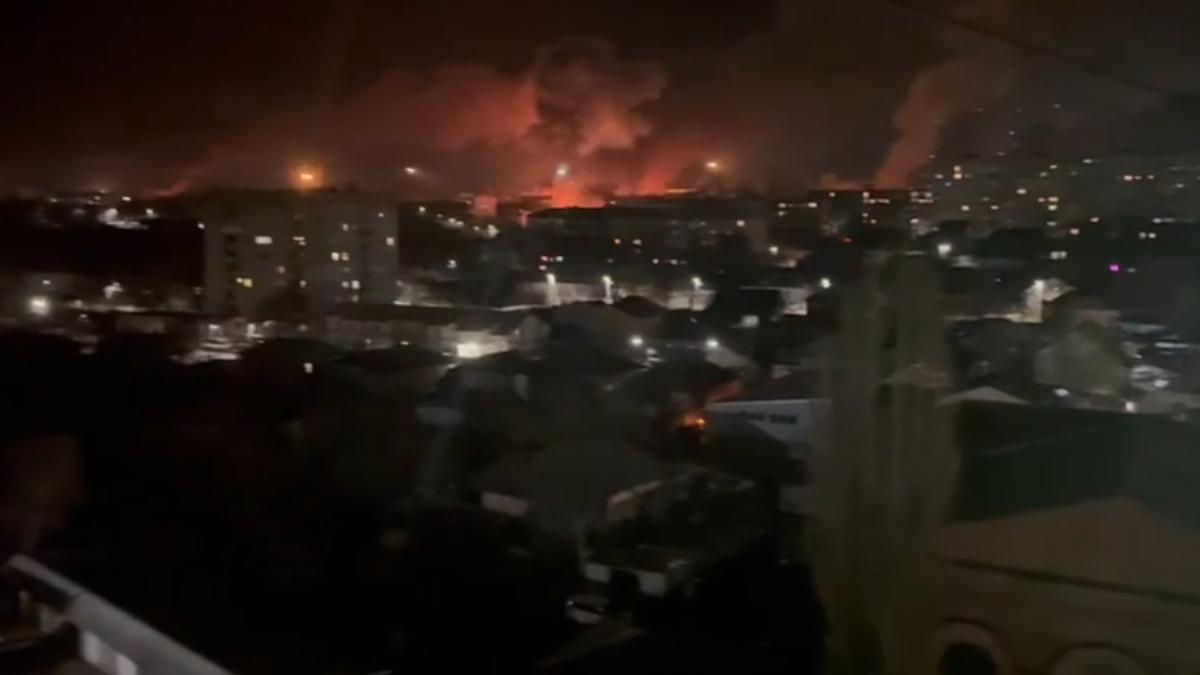 Priviți cum arată „pacea rusă”: Rusia a dezlănțuit iadul asupra orașului ucrainean Kropîvnîțkii (Video) Mai multe blocuri sunt în flăcări