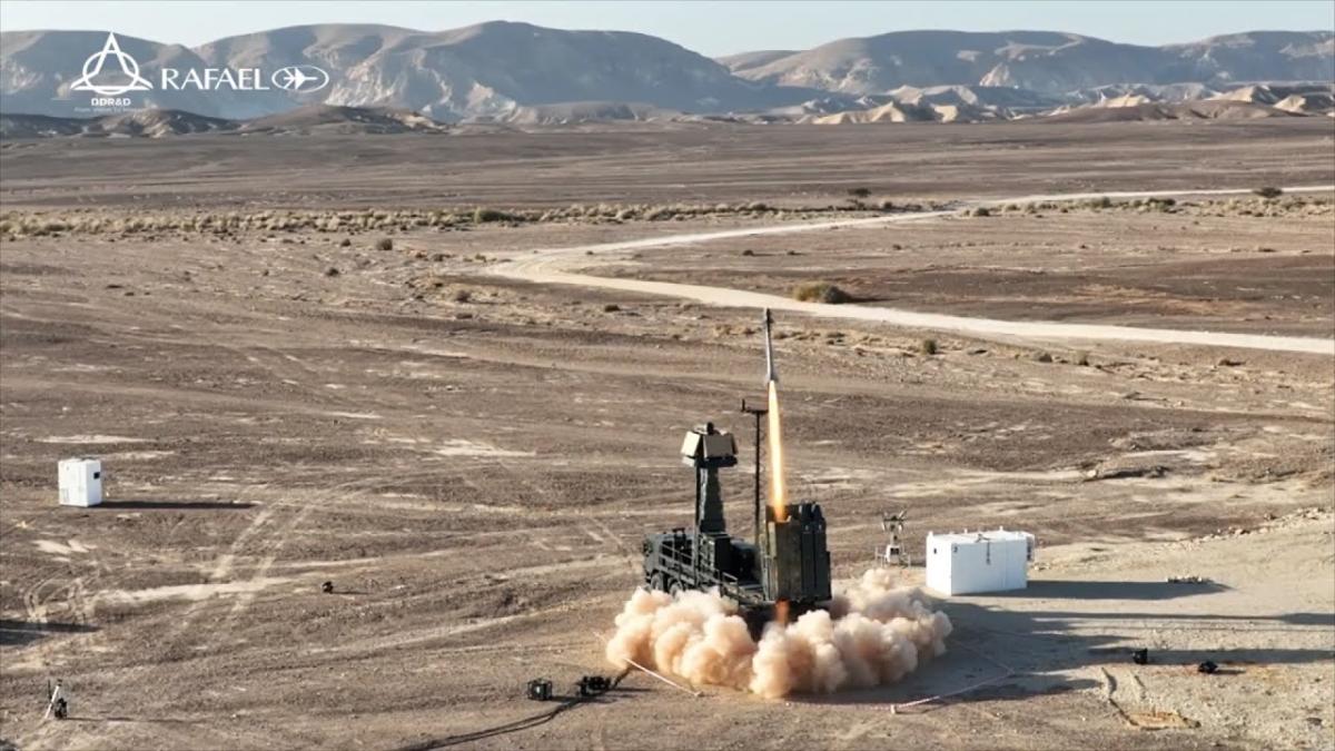 spyder-rafael_87499400