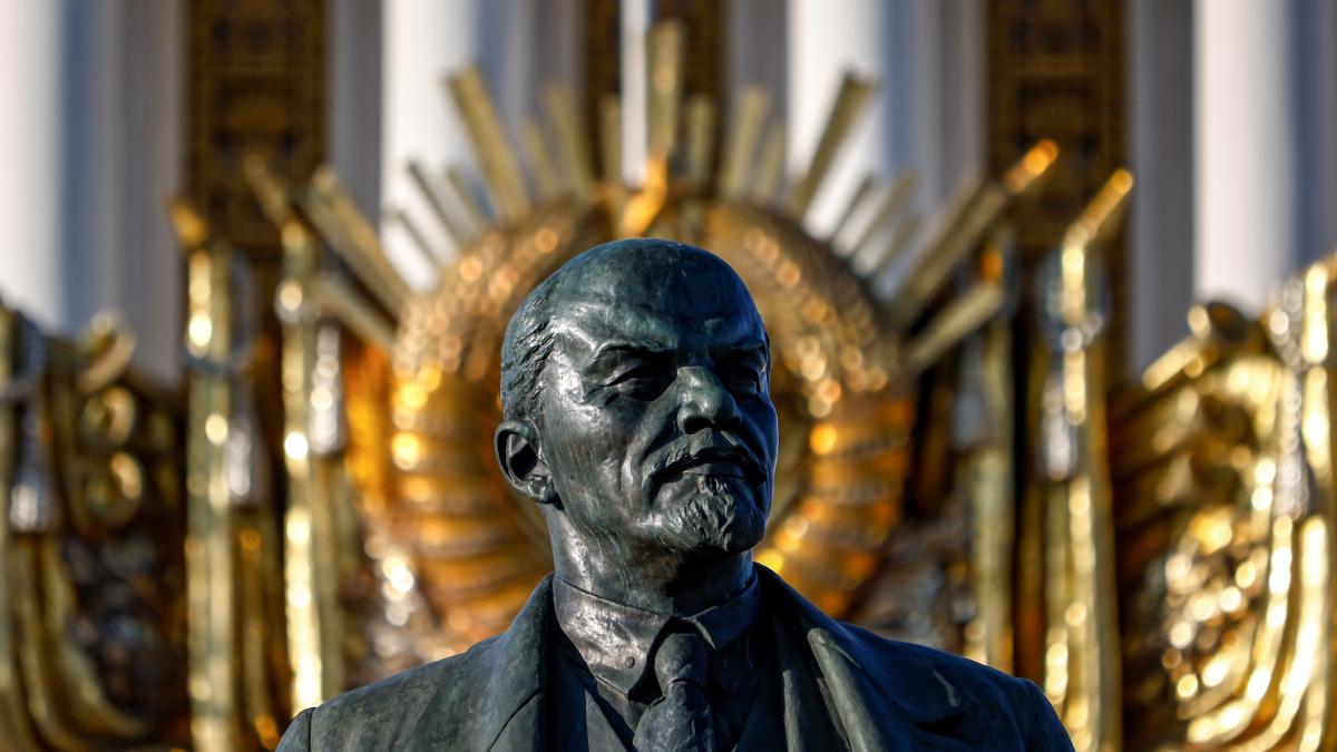 lenin-statuie-lenin_84153500