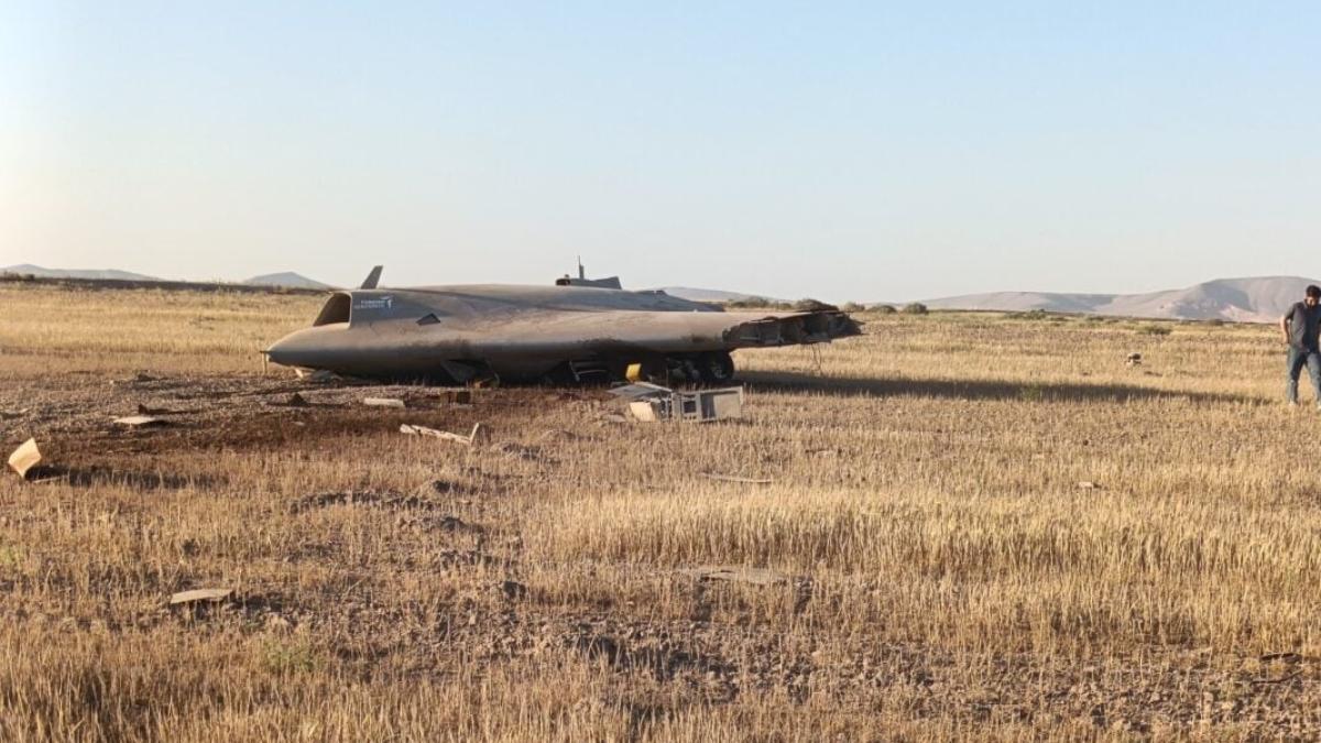 anka-3-prabusita-drona_94656200