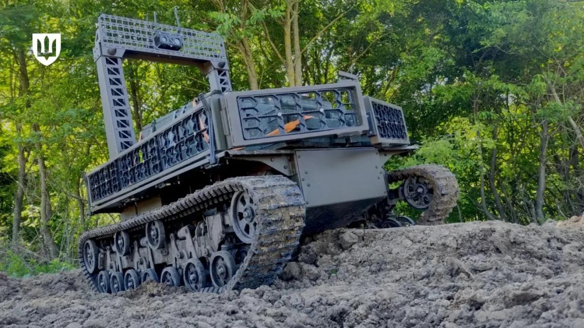 Va fi aruncată în luptă „Furnica” ucraineană. Noua dronă terestră Muraha va ajunge în premieră pe front