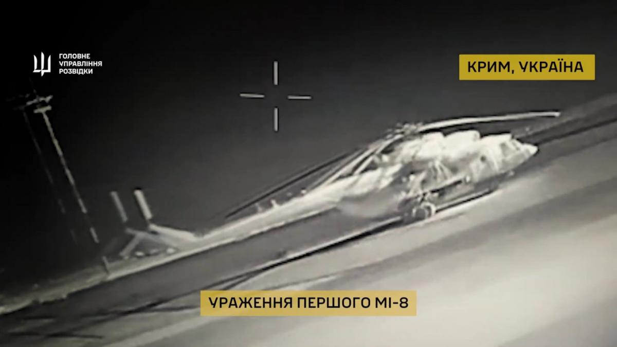 S-au răzbunat (Video): Elicoptere ruse Mi-8, distruse după ce Ucraina s-a „jucat” cu drone într-o bază considerată de ruși „impenetrabilă”, în inima Crimeei