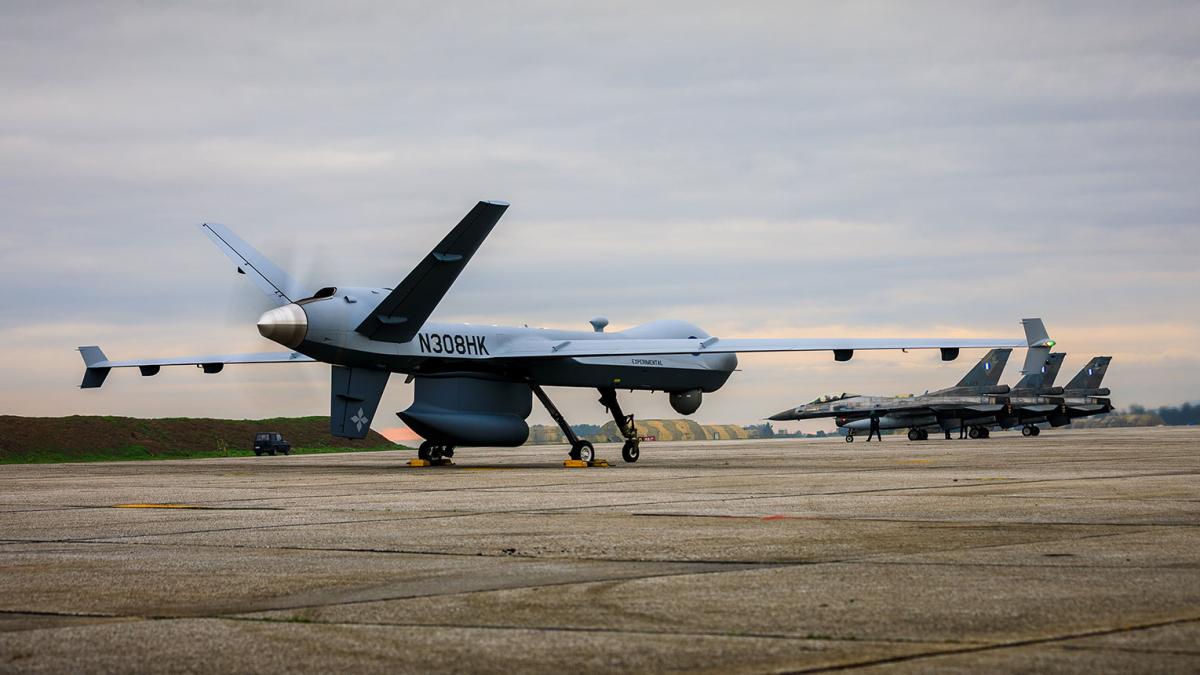 mq-9-guardian-f-16-grecia_17799600