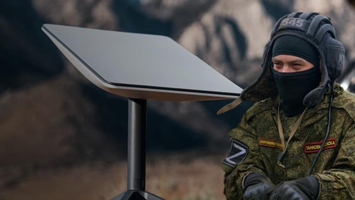 militar-ucrainean-sistem-starlink_40926800