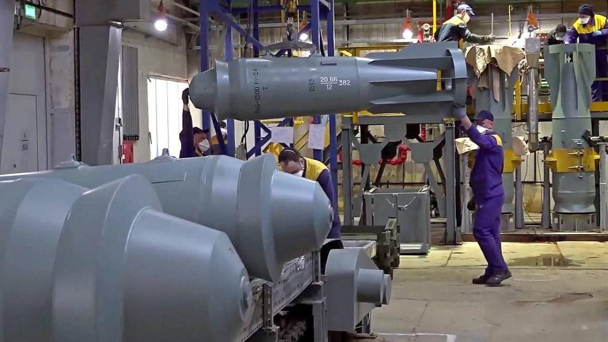 Forțele ucrainene au lovit uzina Sverdlov - De ce este aceasta ținta numărul 1 și un nod cheie al industriei de apărare a Rusiei? (FOTO/VIDEO)