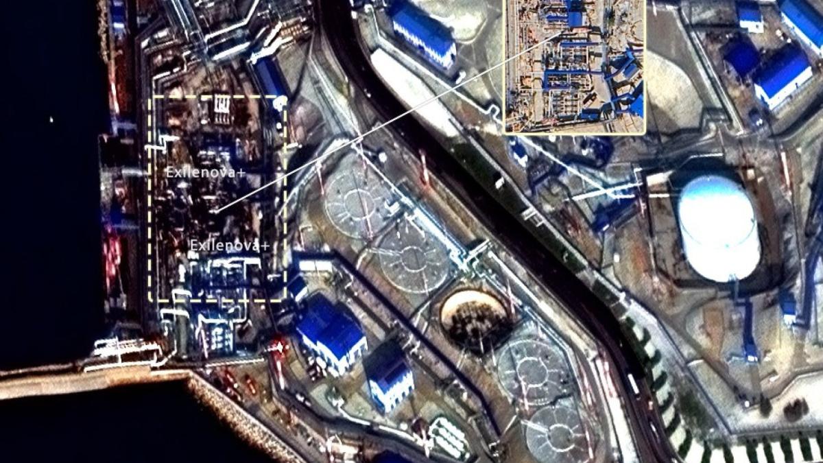 imagine-din-satelit-a-terminalului-petrolier-sheskharis-din-novorossiysk_78035000