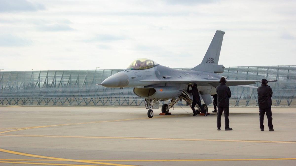 avion-f-16_97567000